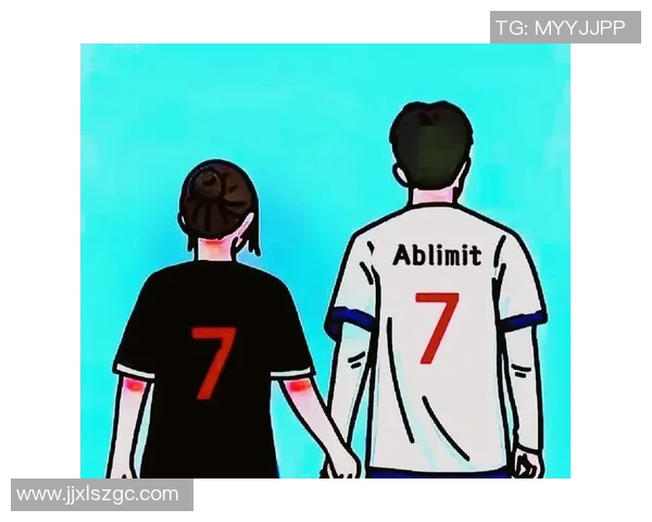 C罗球星头像足球情头图片展现强大魅力与荣耀风采